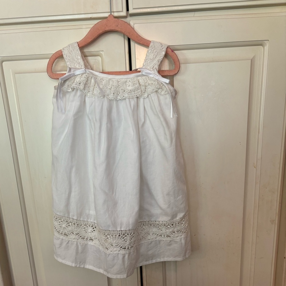 White Lace Trim Sleeveless Dress